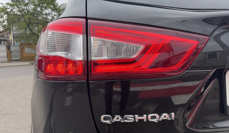 
								NISSAN QASHQAI CONNECT EDITION / NAVIGATIE / PLAFON PANORAMIC / CAMERA full									