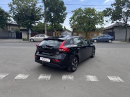 VOLVO V40 / 2014 / 1,6 D / EURO 5 / BI-XENON