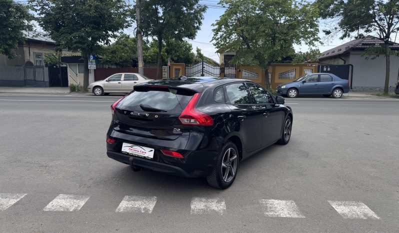
								VOLVO V40 / 2014 / 1,6 D / EURO 5 / BI-XENON full									