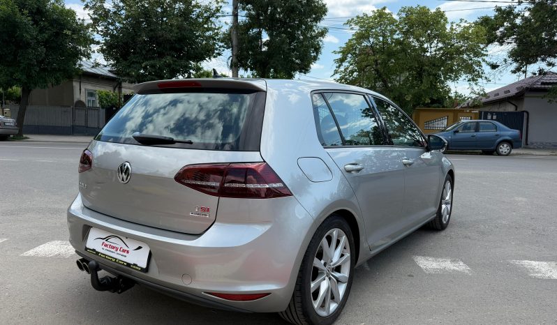
								VW GOLF 7 / BENZINA / BI-XENON / NAVIGATIE full									