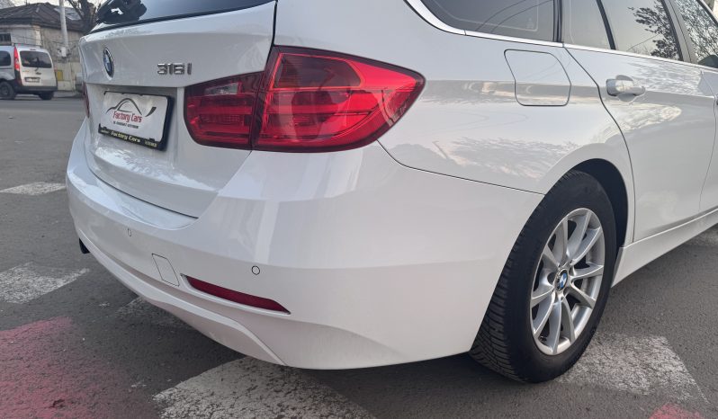 
								BMW SERIA 3 MODEL LUXURY / AN 2014 / 1,6 BENZINA / AUTOMAT / EURO 6 full									