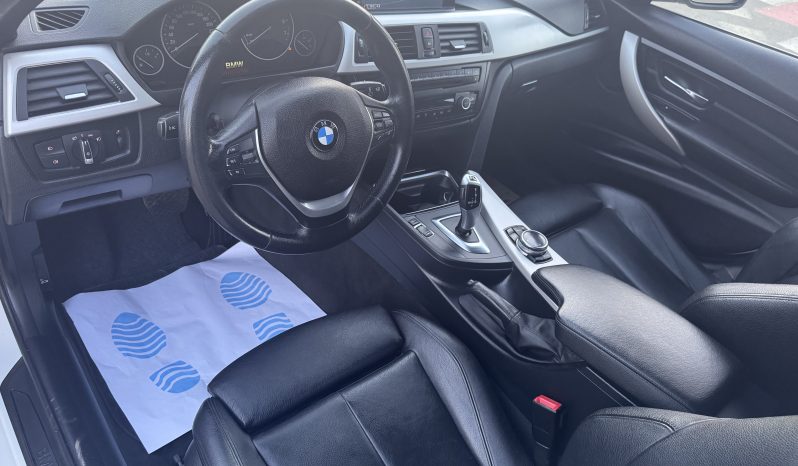 
								BMW SERIA 3 MODEL LUXURY / AN 2014 / 1,6 BENZINA / AUTOMAT / EURO 6 full									
