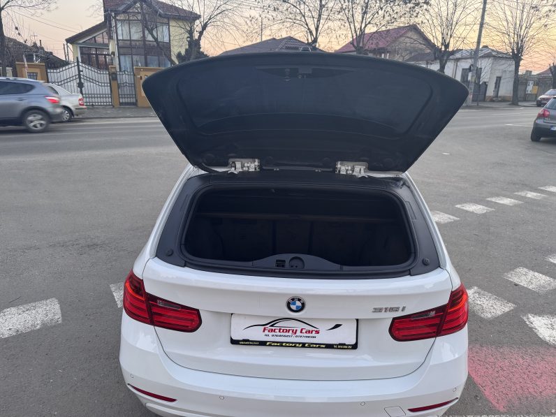 
								BMW SERIA 3 MODEL LUXURY / AN 2014 / 1,6 BENZINA / AUTOMAT / EURO 6 full									