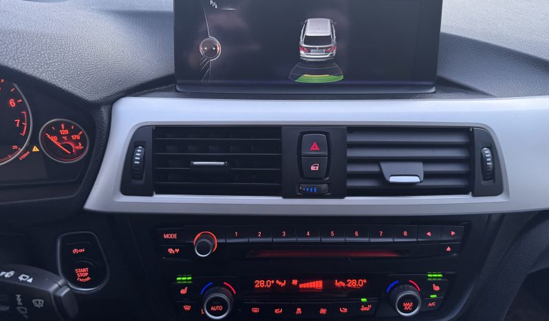 
								BMW SERIA 3 MODEL LUXURY / AN 2014 / 1,6 BENZINA / AUTOMAT / EURO 6 full									