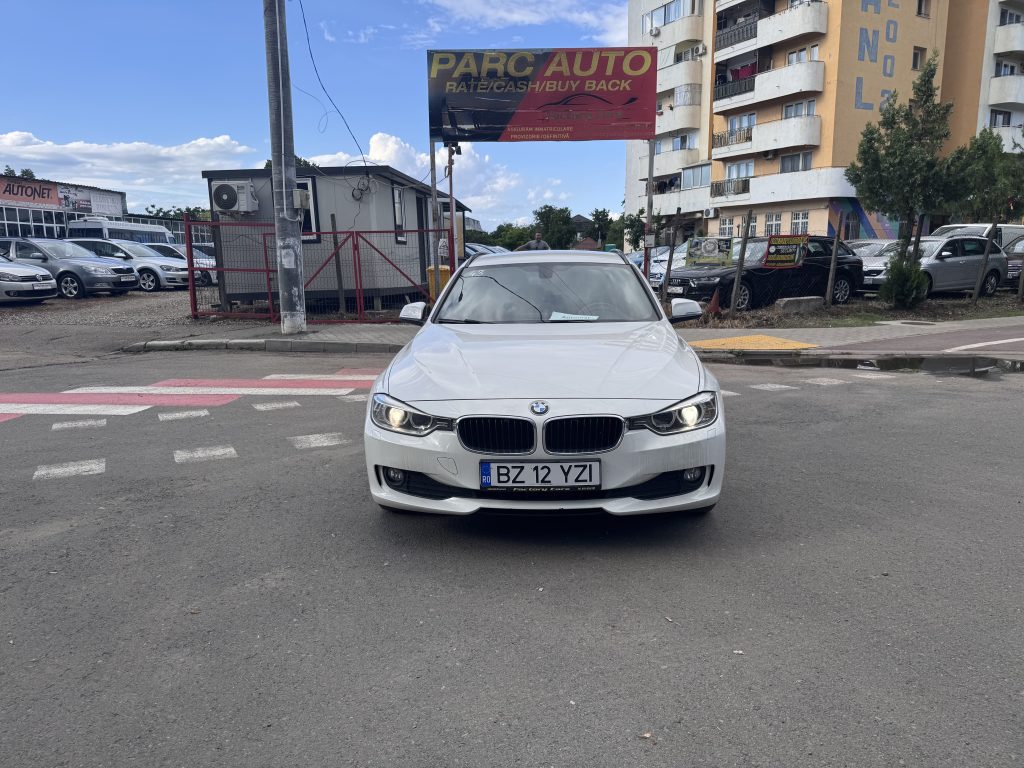 BMW SERIA 3 MODEL LUXURY / AN 2014 / 1,6 BENZINA / AUTOMAT / EURO 6