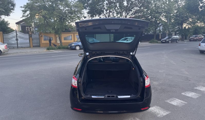 
								PEUGEOT 508 SW / PANORAMA / HEAD UP DISPLAY / NAVI / 2,0 D /EURO 5 / full									