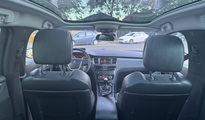 
								PEUGEOT 508 SW / PANORAMA / HEAD UP DISPLAY / NAVI / 2,0 D /EURO 5 / full									