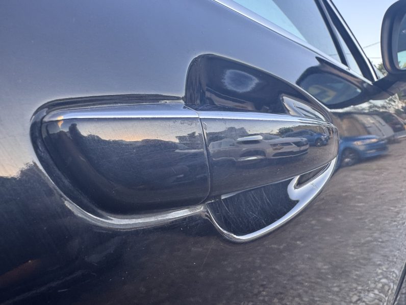 
								PEUGEOT 508 SW / PANORAMA / HEAD UP DISPLAY / NAVI / 2,0 D /EURO 5 / full									