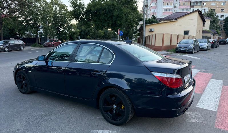
								Bmw Seria 5 / 2,0 Benzina/ Cutie Automată full									