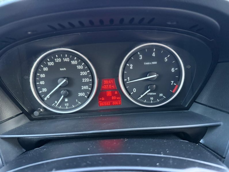 
								Bmw Seria 5 / 2,0 Benzina/ Cutie Automată full									