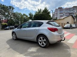 OPEL ASTRA H / 1,4 BENZINA / NAVIGATIE