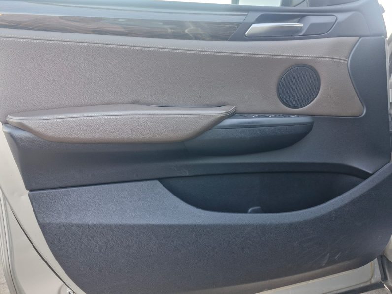 
								BMW X3 / CUTIE AUTOMATA / 2,0 D full									