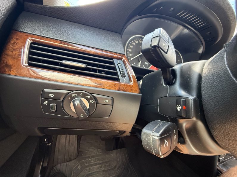 
								BMW SERIA 5 / CUTIE AUTOMATA / 2,0 DIESEL full									