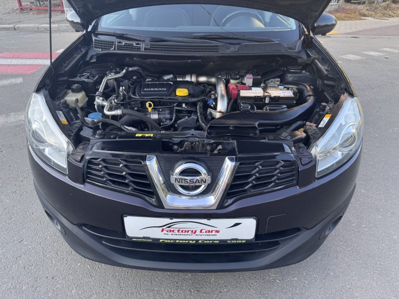 
								NISSAN QASHQAI ACENTA / 2013 / 1,6 D / full									