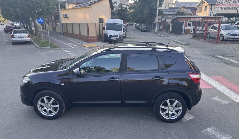 
								NISSAN QASHQAI ACENTA / 2013 / 1,6 D / full									