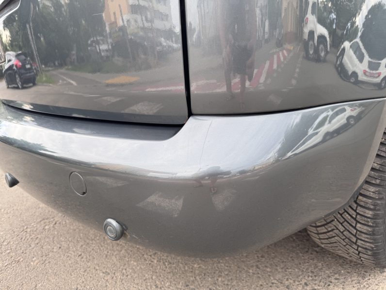 
								VW CADDY LIFE / AN 2009 / 2,0 D full									