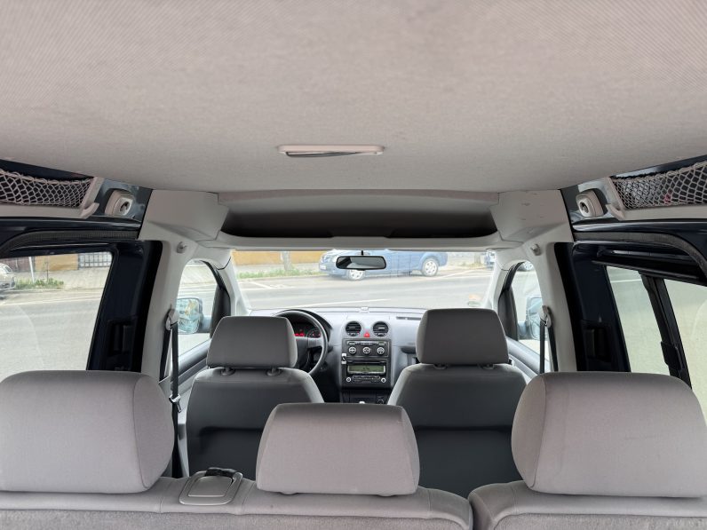 
								VW CADDY LIFE / AN 2009 / 2,0 D full									