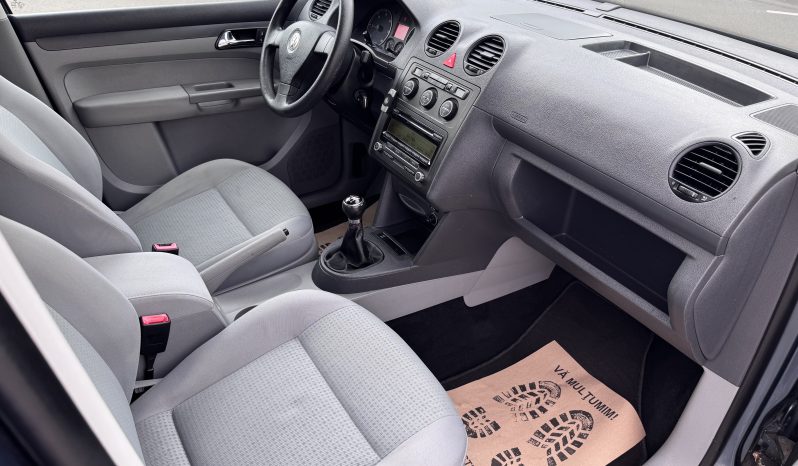 
								VW CADDY LIFE / AN 2009 / 2,0 D full									