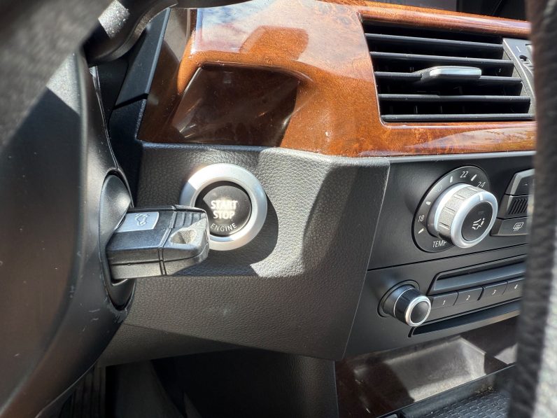 
								BMW SERIA 5 / CUTIE AUTOMATA / 2,0 DIESEL full									