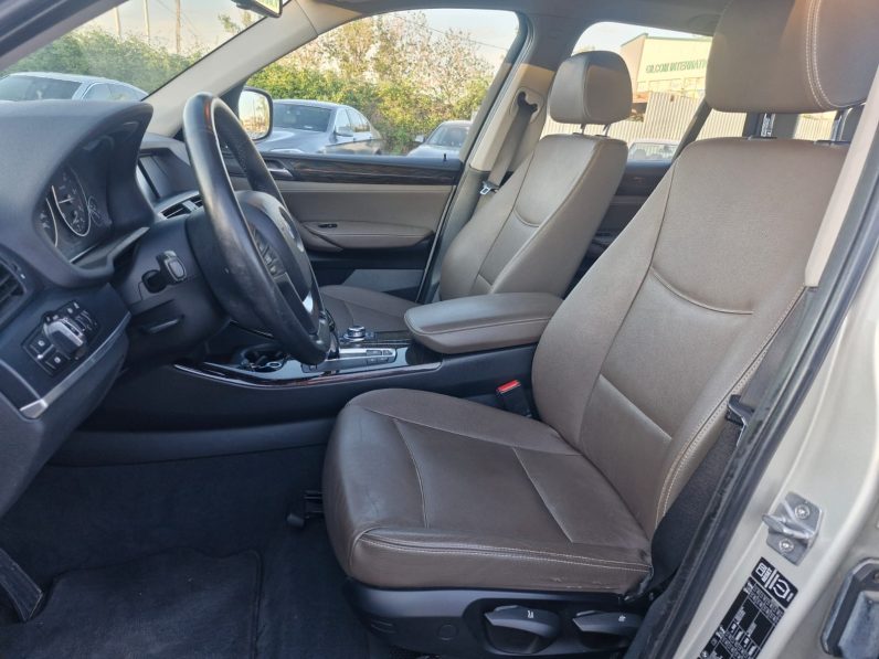 
								BMW X3 / CUTIE AUTOMATA / 2,0 D full									