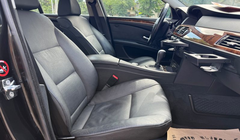 
								BMW SERIA 5 / CUTIE AUTOMATA / 2,0 DIESEL full									