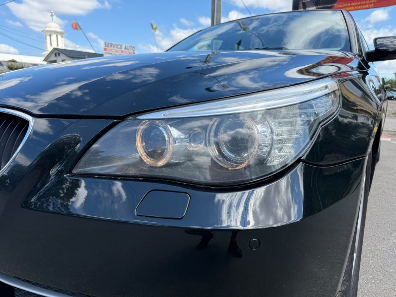 
								BMW SERIA 5 / CUTIE AUTOMATA / 2,0 DIESEL full									