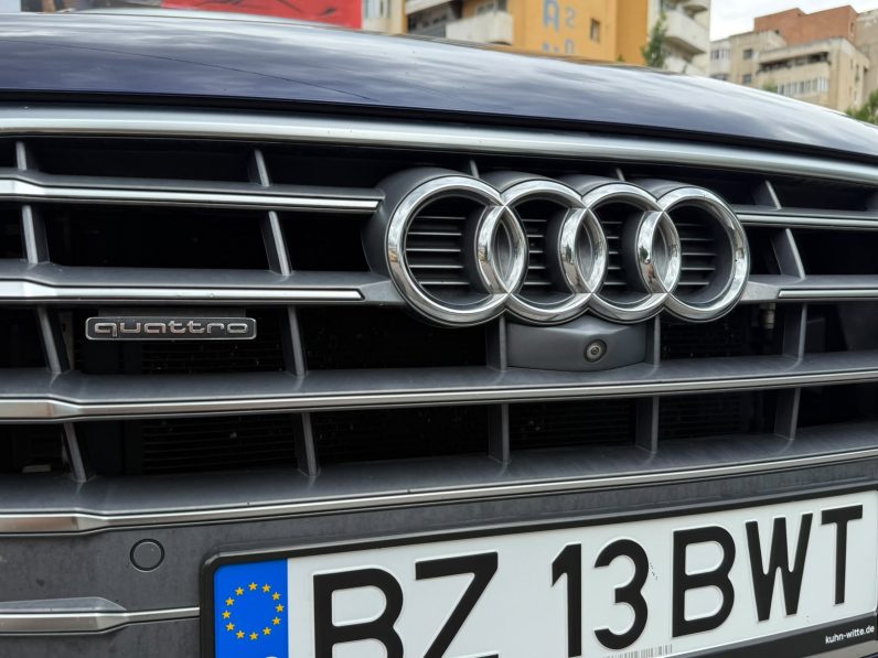 
								AUDI Q5 S-LINE EDITION / 40 TDI ( 2,0 D 190 CP ) full									