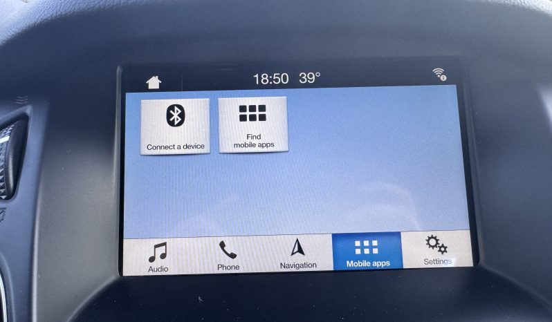 
								FORD FOCUS / AN 2017 / 1,6 D/ EURO 6 / NAVIGATIE CARPLAY full									
