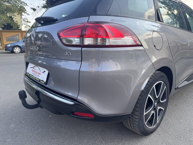 
								RENAULT CLIO DYNAMIQUE / 2014 / CLIMATRONIC / 1,5 DCI full									