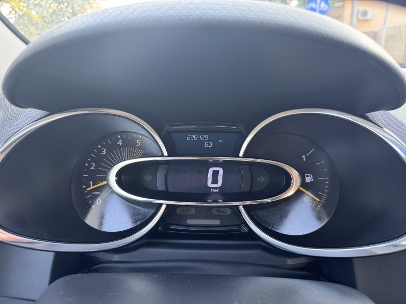 
								RENAULT CLIO DYNAMIQUE / 2014 / CLIMATRONIC / 1,5 DCI full									