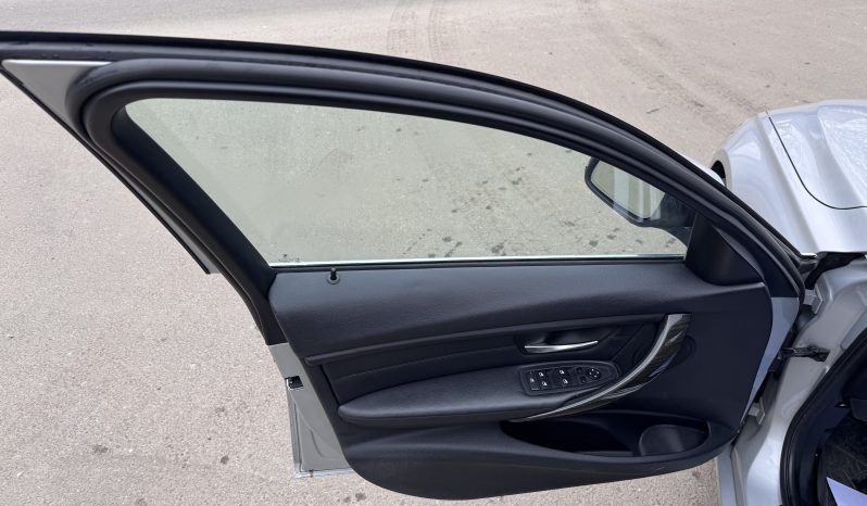 
								BMW SERIA 3 LUXURY / AN 2013 / 2,0 D full									