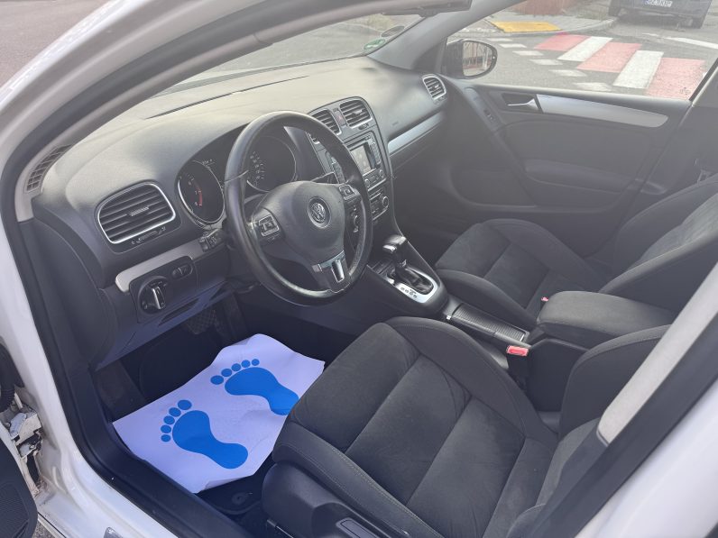 
								VW GOLF 6 R-LINE / CUTIE AUTOMATA / BENZINA full									