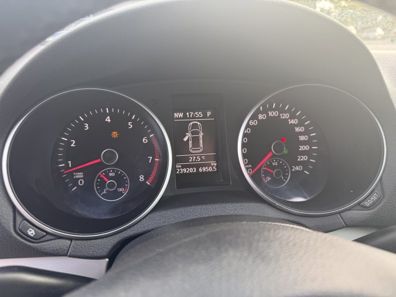 
								VW GOLF 6 R-LINE / CUTIE AUTOMATA / BENZINA full									