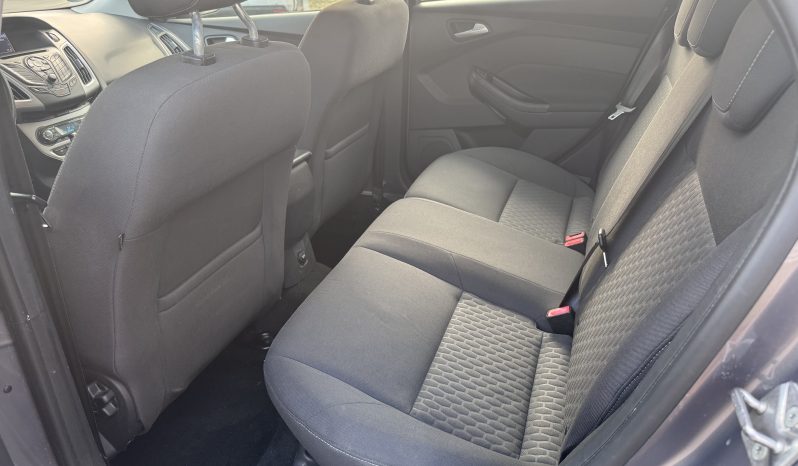 
								FORD FOCUS TITANIUM / 1,6 D / CLIMATRONIC / INCALZIRE IN SCAUNE full									