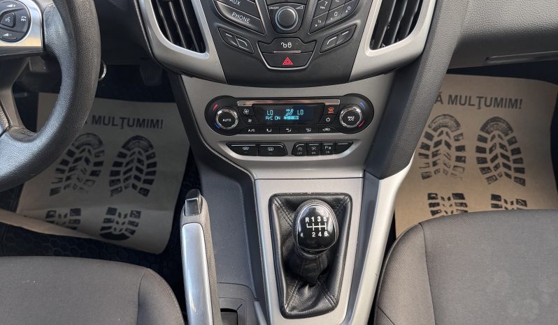 
								FORD FOCUS TITANIUM / 1,6 D / CLIMATRONIC / INCALZIRE IN SCAUNE full									