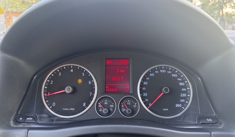 
								VW TIGUAN / BI-XENON / PANORAMA / TAPISERIE DIN PIELE / NAVI full									