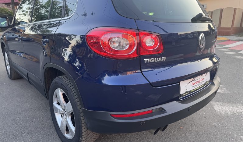 
								VW TIGUAN / BI-XENON / PANORAMA / TAPISERIE DIN PIELE / NAVI full									