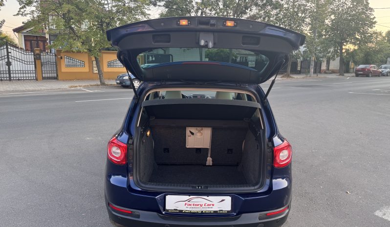 
								VW TIGUAN / BI-XENON / PANORAMA / TAPISERIE DIN PIELE / NAVI full									