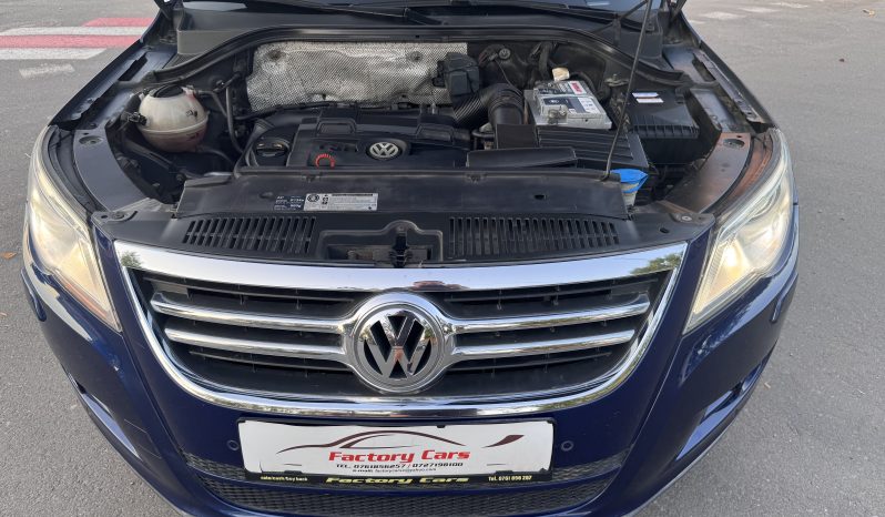 
								VW TIGUAN / BI-XENON / PANORAMA / TAPISERIE DIN PIELE / NAVI full									