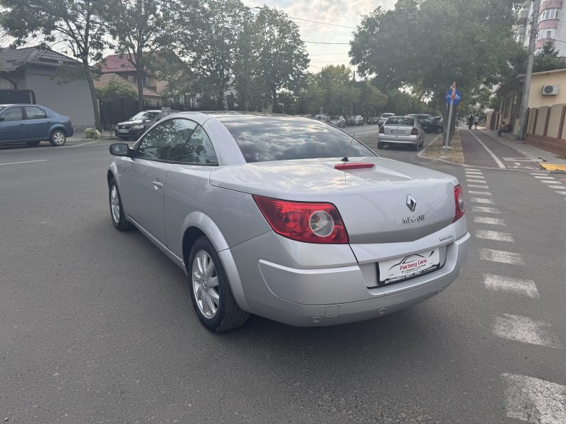 
								RENAULT MEGANE CABRIO / PIELE / CLIMATRONIC full									