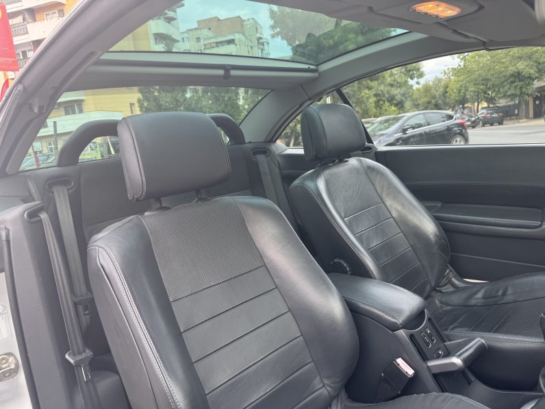 
								RENAULT MEGANE CABRIO / PIELE / CLIMATRONIC full									