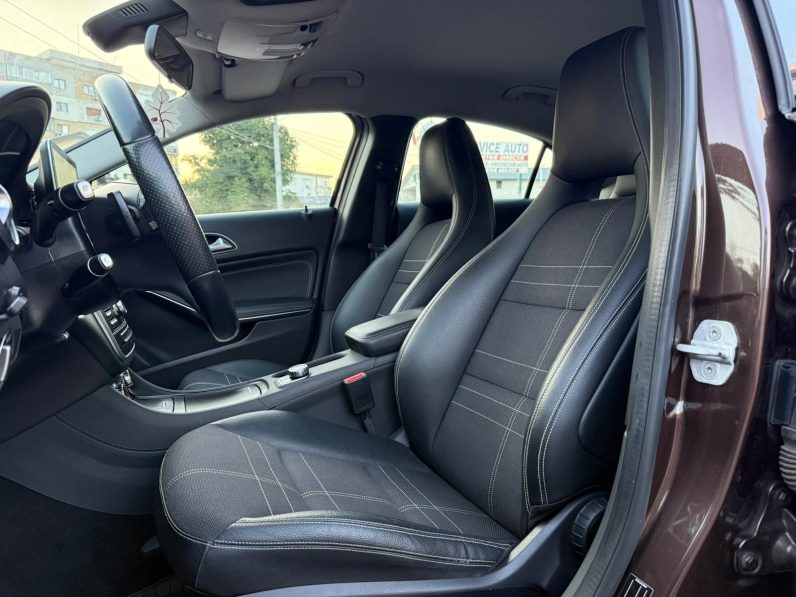 
								MERCEDES – BENZ. A CLASS / CUTIE AUTOMATA / NAVIGATIE ANDROID CARPLAY / FARURI BI-XENON full									