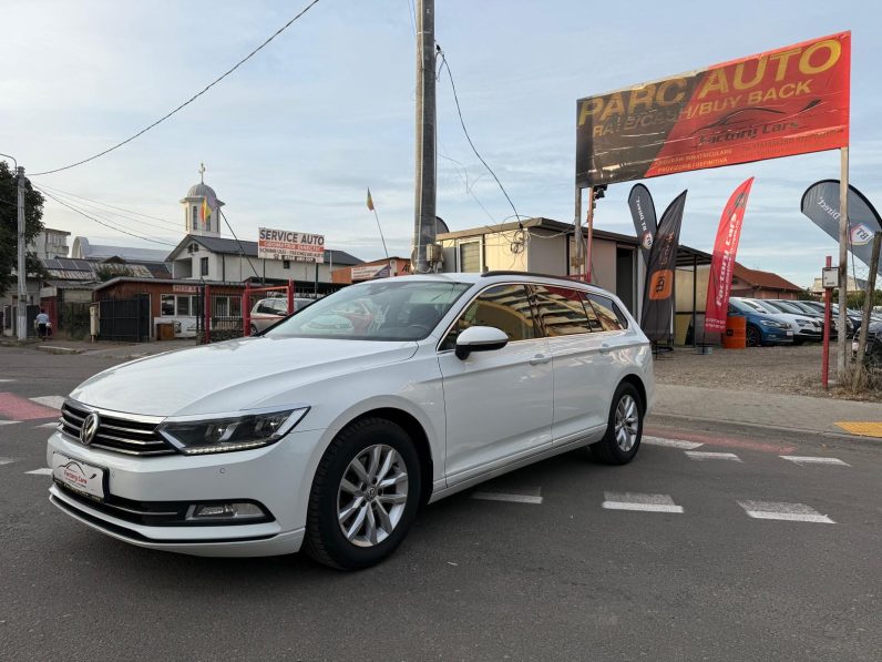 
								VW PASSAT BLUEMOTION TECH / AN 2017 / 2,0 D / EURO 6 / AUTOMAT full									