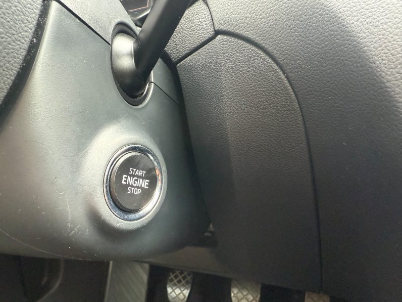 
								SKODA OCTAVIA / KEYLESS ENTRY&GO / BI-XENON / SISTEM AUDIO CANTON full									