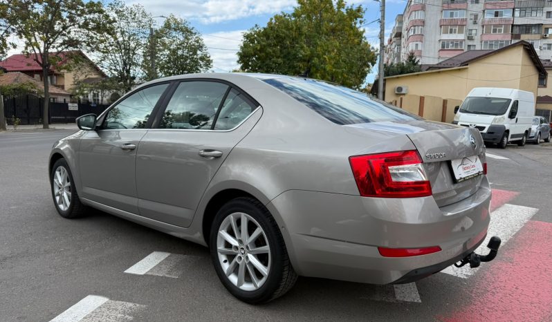 
								SKODA OCTAVIA / KEYLESS ENTRY&GO / BI-XENON / SISTEM AUDIO CANTON full									