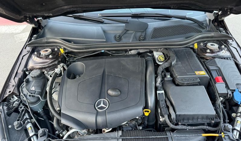 
								MERCEDES – BENZ. A CLASS / CUTIE AUTOMATA / NAVIGATIE ANDROID CARPLAY / FARURI BI-XENON full									
