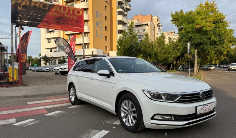 
								VW PASSAT BLUEMOTION TECH / AN 2017 / 2,0 D / EURO 6 / AUTOMAT full									
