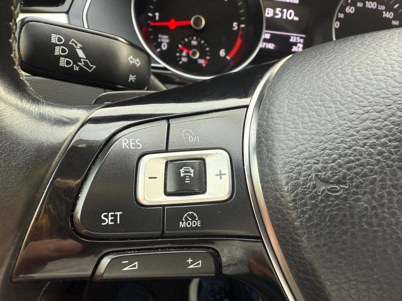 
								VW PASSAT BLUEMOTION TECH / AN 2017 / 2,0 D / EURO 6 / AUTOMAT full									