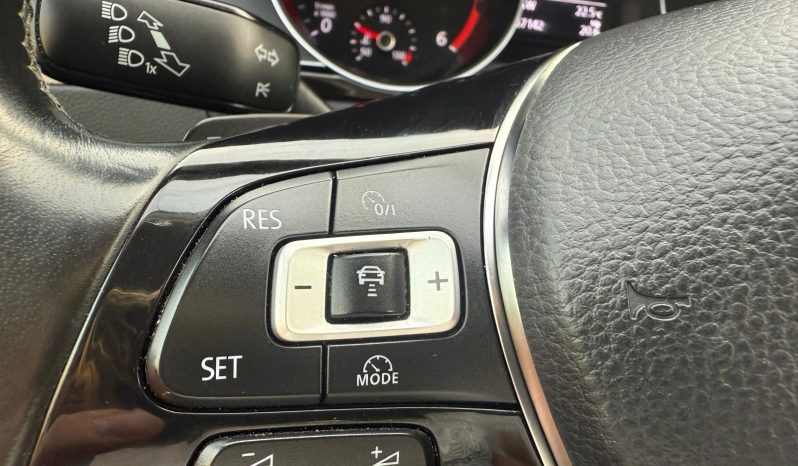 
								VW PASSAT BLUEMOTION TECH / AN 2017 / 2,0 D / EURO 6 / AUTOMAT full									