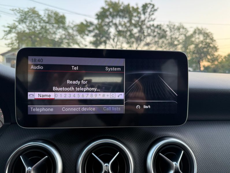 
								MERCEDES – BENZ. A CLASS / CUTIE AUTOMATA / NAVIGATIE ANDROID CARPLAY / FARURI BI-XENON full									